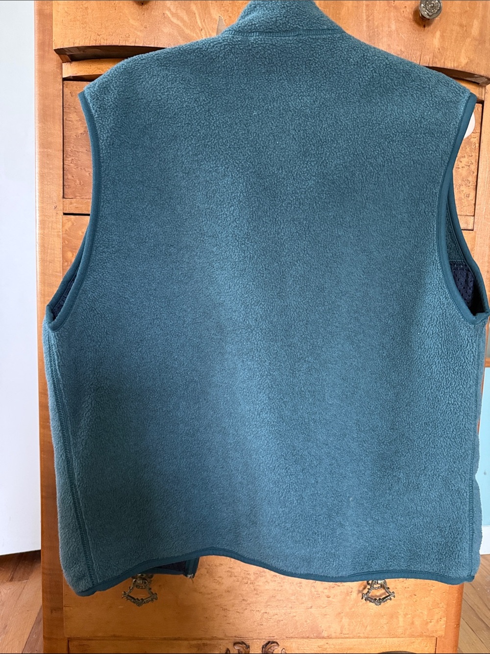 Patagonia Synchilla Light Forest Green Zip-Up Fleece Vest - Picture 3 of 7